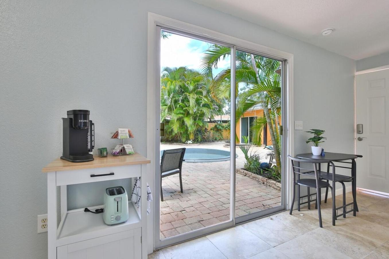 Coastal Villa W Amazing Courtyard - Splash Pad! Sarasota Eksteriør bilde